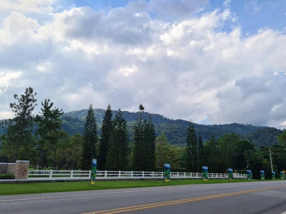 Baan Khaoyai Cozy Daire Ban Tha Maprang Dış mekan fotoğraf